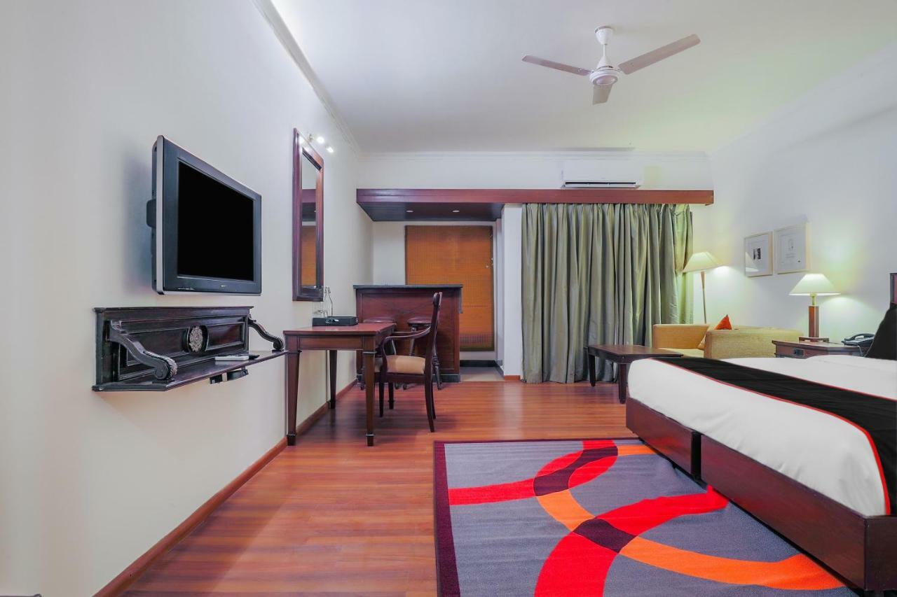 Collection O 40310 Devasthali Hotel Majorda Buitenkant foto